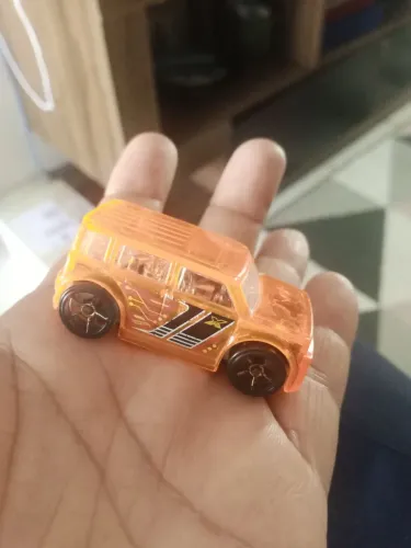 Miniatura ScionxB laranja 