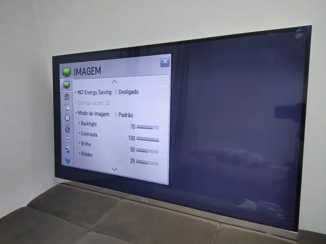 Vendo televisão LG 47"
