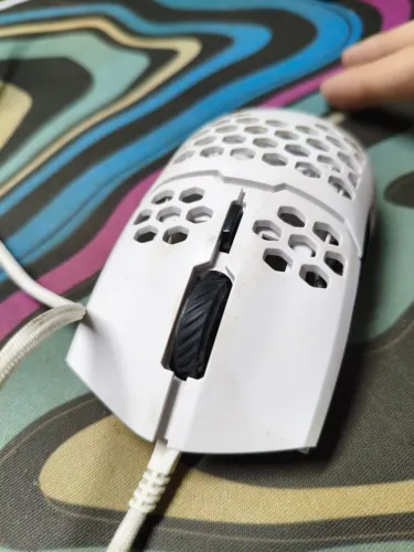 Mouse cooler master MM710 branco