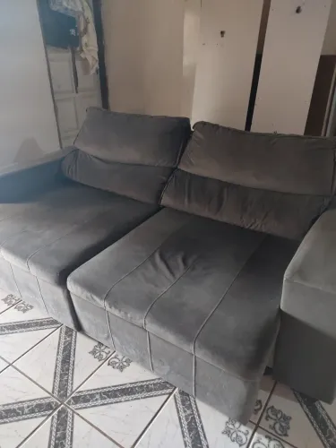 Sofá 4 lugares Bugatti