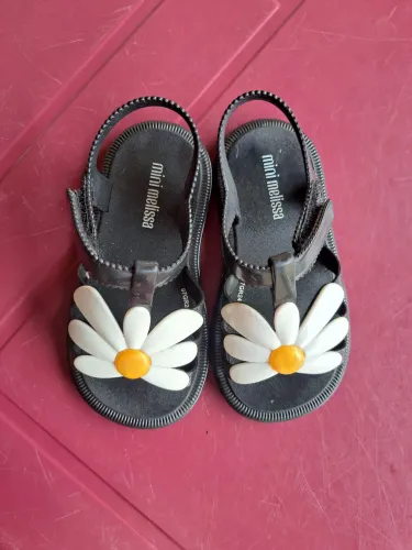 Sandalia mini melissa