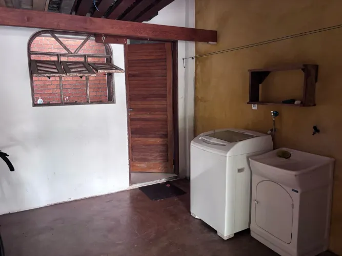 Alugo kitinet para 1 pessoa