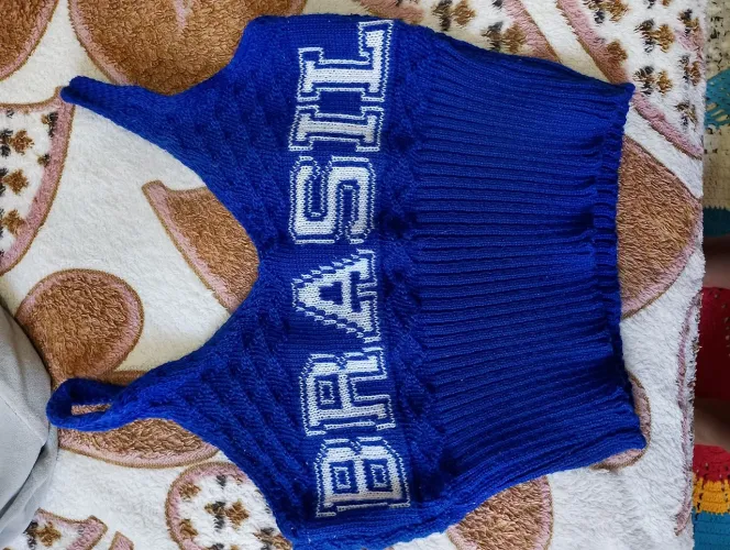 Blusa do Brasil de crochê 