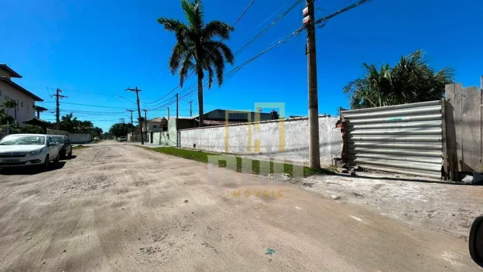 Terreno muito bem localizado à venda no Enseada das Gaivotas em Rio das Ostras