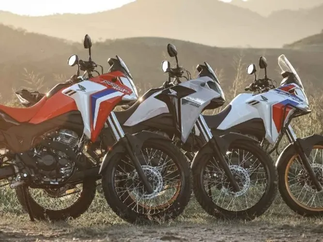 XRE SAHARA 300 RALLY 2027 - PRONTA ENTREGA