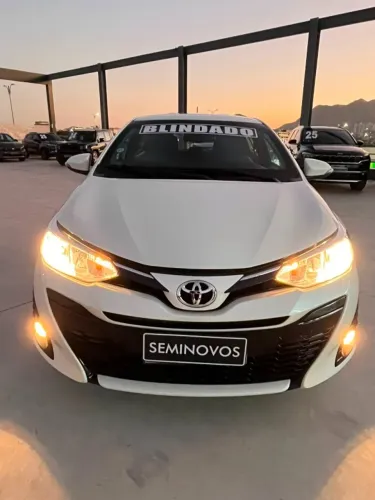 Toyota Yaris XS Connect 1.5 Flex 16V 5P AUT 2021