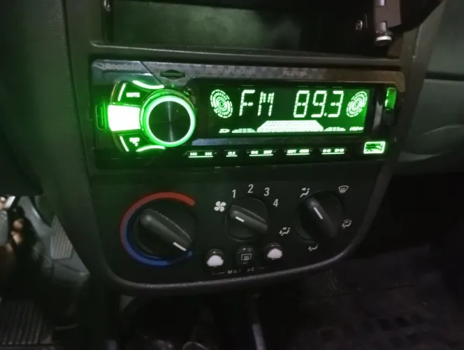 Vendo um som automotivo 