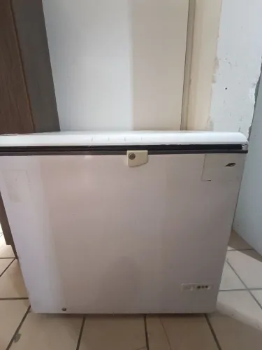 Freezer horizontal Philco 253Litros