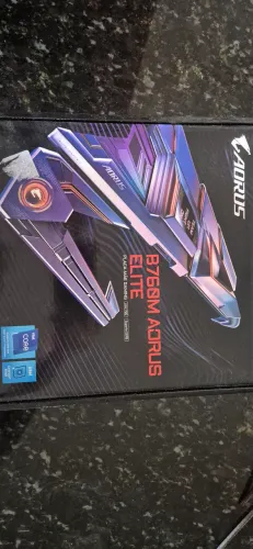 Placa mãe Gigabyte