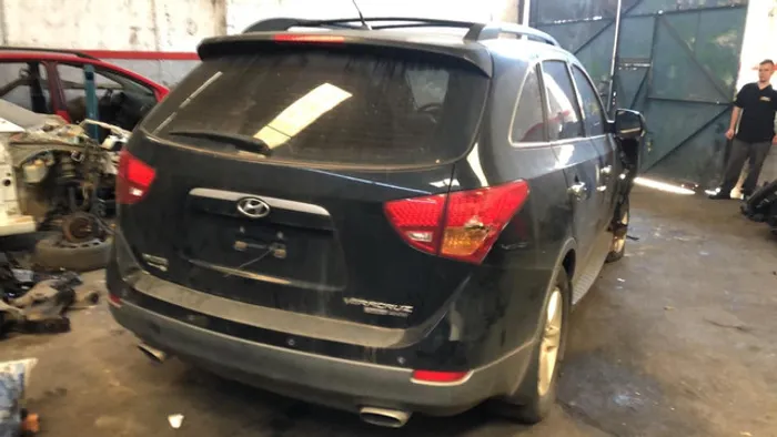 Sucata Hyundai Vera Cruz v6 para retirada de peças