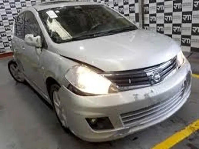sucata de nissan tiida 2012/2013