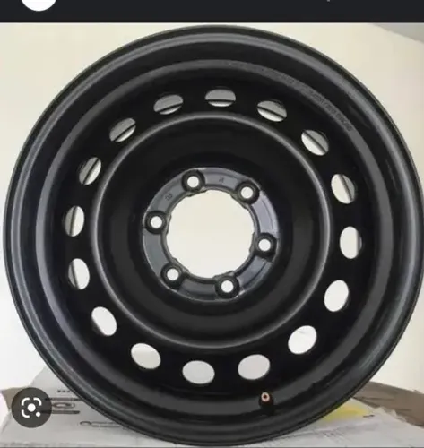 roda 17 ferro hilux ranger s10 triton pagero tenho pneu meia vida a 300 reais 