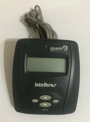 Vendo antigo identificador de chamadas, bina