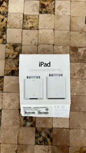 Apple iPad Camera Connection Kit (MC531ZM/A)