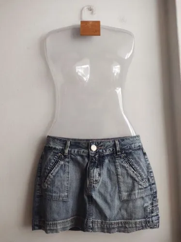 Saia jeans tamanho 40 cea
