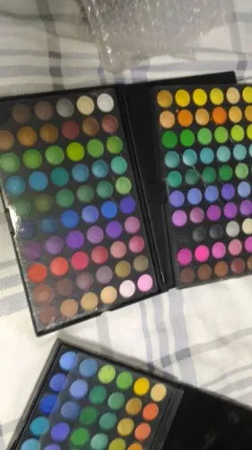 Paleta de sombras 120 cores  [novo sem uso]