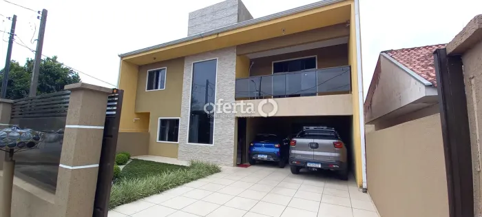 Sobrado em Araucária