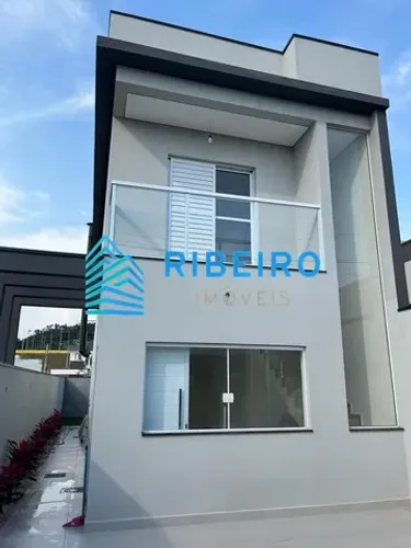 Casa nova a venda no condomínio Nova Jaguari em Santana de Parnaíba