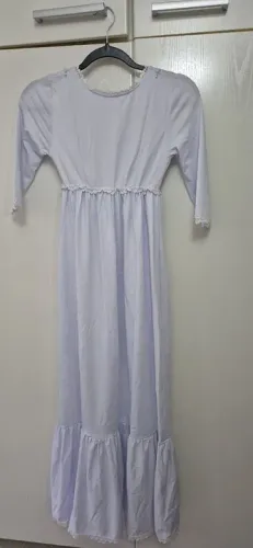 Vestido branco de renda