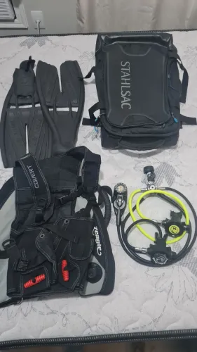 Equipamento Completo de Mergulho