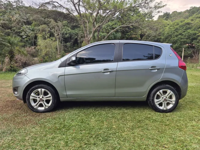 Fiat Palio Attra./italia 1.4 EVO F.flex 8V 5P 2014