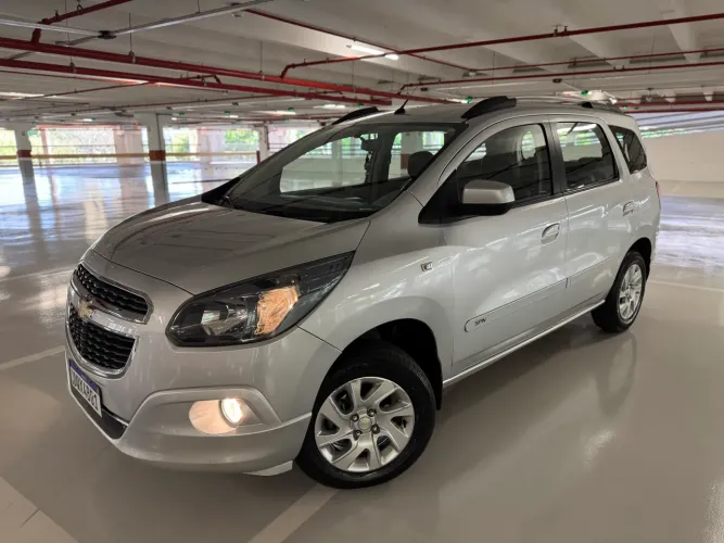 Spin LTZ 1.8 8V Aut. 2014 / 7 Lugares / Raridade / Impecável 
