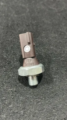 Sensor Pressão Do Óleo Tiguan Jetta Tsi Golf Gti 038919081H VW/AUDI ORIGINAL GENUINA