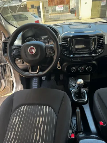 Fiat Toro Freedom 2.0 Turbo Diesel 4x2 Manual - 2016/2017