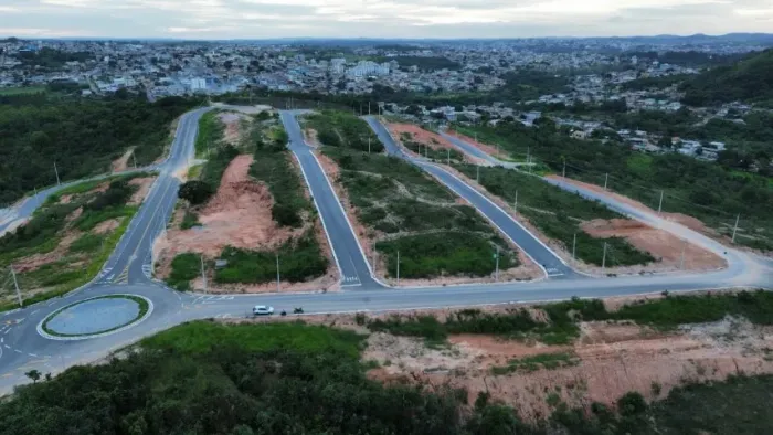 Lote a parti de 200m² em Divinópolis Pronto para construir com financiamento Próprio  