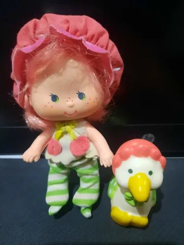 Bebê Cherry Cuddler (cerejinha) original e seu mascote Gooseberry 1981