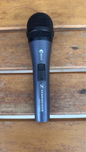 Microfone Sennheiser e822s Voz