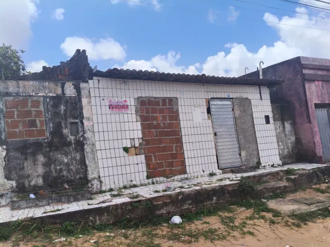 Vende-se. Terreno Próx. Av. Pompéia com 500m2 R$150mil reais