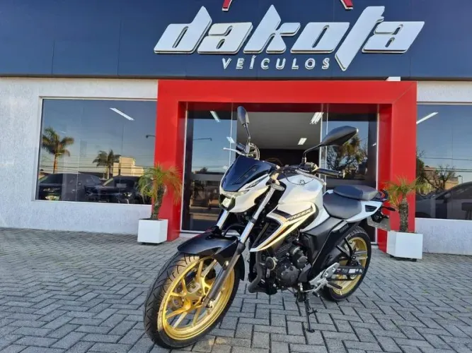 YAMAHA FZ25 FAZER 2025