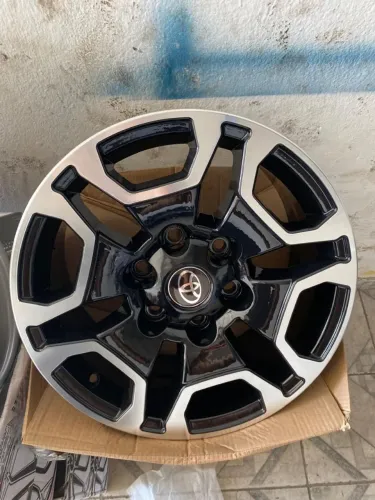 aro 17 novas 6x139 Hilux <br>