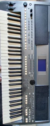 Teclado yamaha psr s670 Menor preço da OLX
