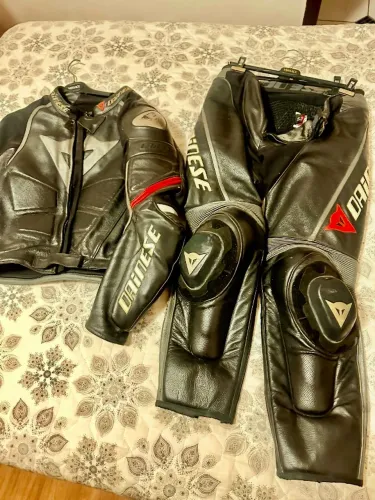 Macacão Dainese Laguna Seca 52 Evo 2 Titanio