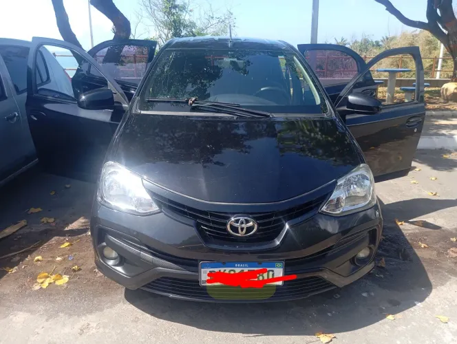 Toita Etios ótima condições 