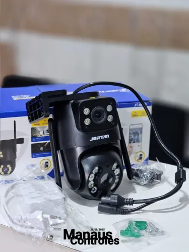 Câmera de Segurança Wi-Fi 2.4GHz Lente Dupla