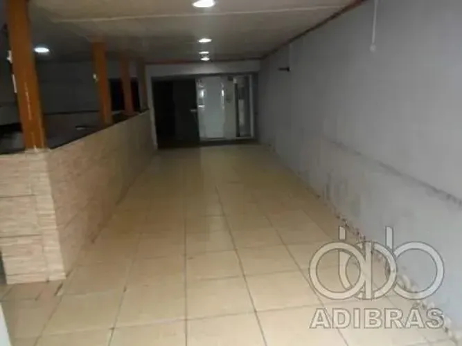 Aluga-se excelente loja de 60m² em Olaria!!