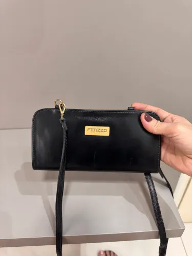 Bolsa carteira Fenzzo em couro legítimo 