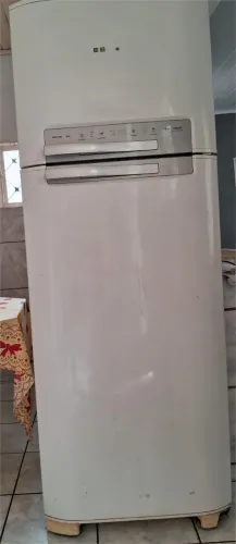 geladeira electrolux celebrate blue touch frost free duplex 430 litros df50