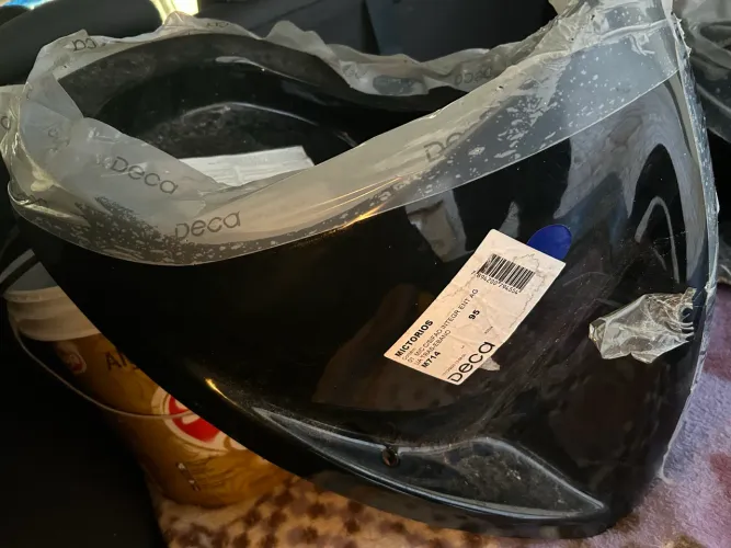 Mictório Deca louça preta seca