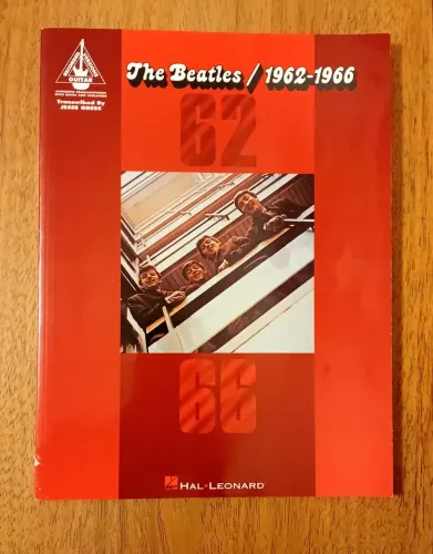 Livro de partituras The Beatles / 1962-1966