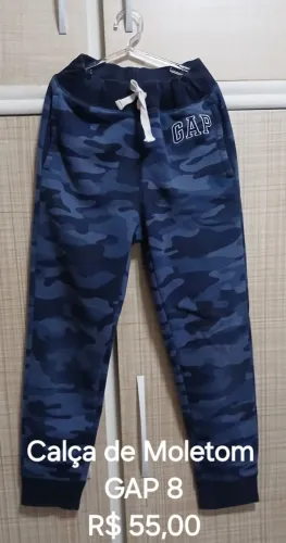 Calça de Moletom GAP Camuflada Infantil - Tamanho 8