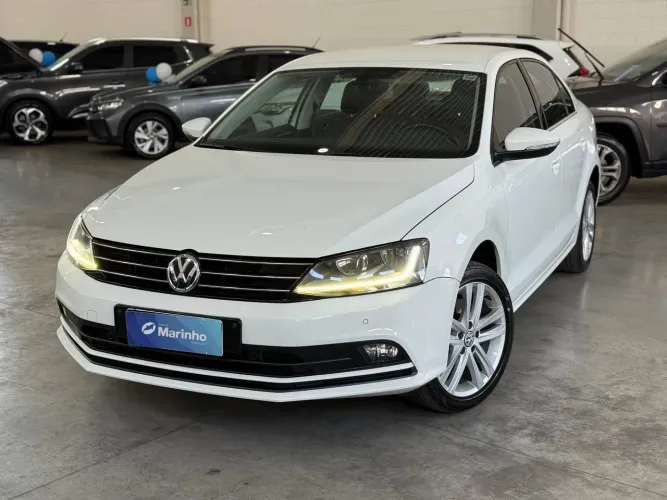 Volkswagen Jetta Highline 2.0 TSI 16V 4P Tiptronic 2017