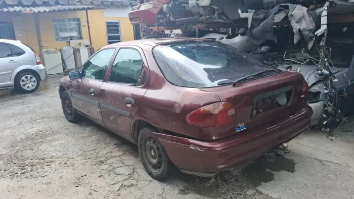 Ford Mondeo CLX 1.8 Zetec 1997 Retirada De Peças 