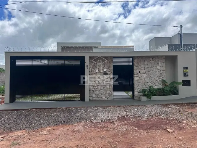 Casa Térrea no Bairro Vila Nasser