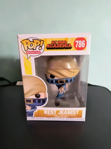 Funko Pop My Hero Academia Best Jeanist 786 (Caixa levemente danificada na parte superior)