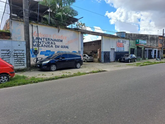 Vendo área comercial ®