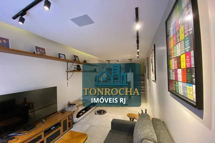 Apto Minimalista com 1 quarto (1 suíte) 70 m² Próx. ao metrô 1 vaga 1 banheiro